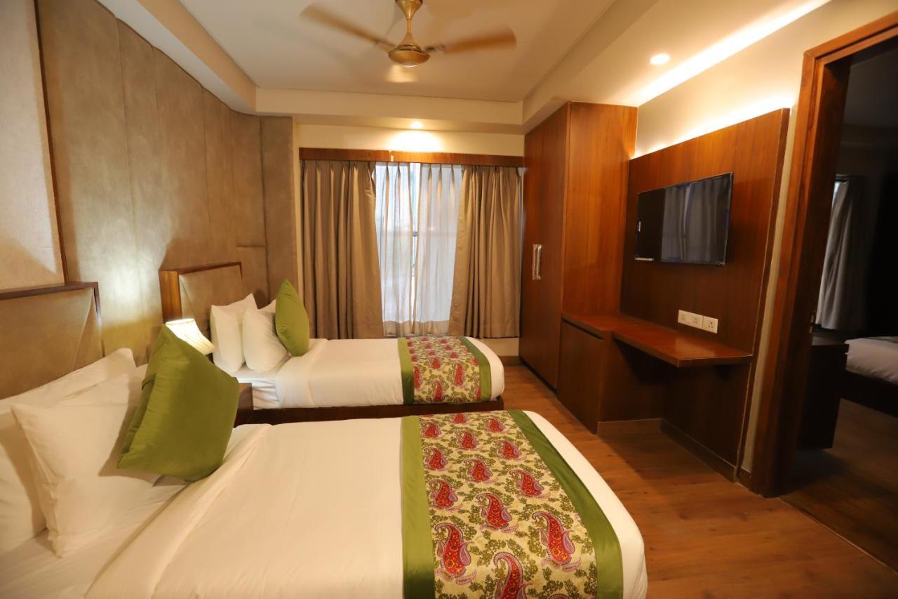 Ip Royal Hotel - New Delhi Buitenkant foto