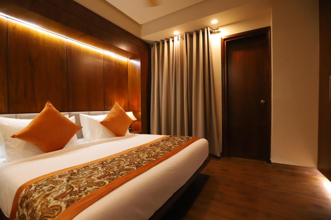 Ip Royal Hotel - New Delhi Buitenkant foto